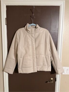 J.Jill Faux Leather Puffer Jacket Large Cream Hidden Snap Minimalist
